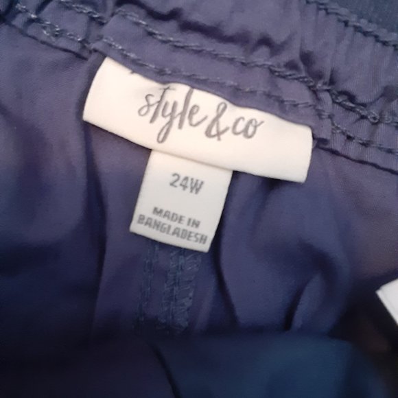 Style & Co Zig Zag Table Mid Rise Comfort Fit Bermuda Shorts Studio - Picture 12 of 15